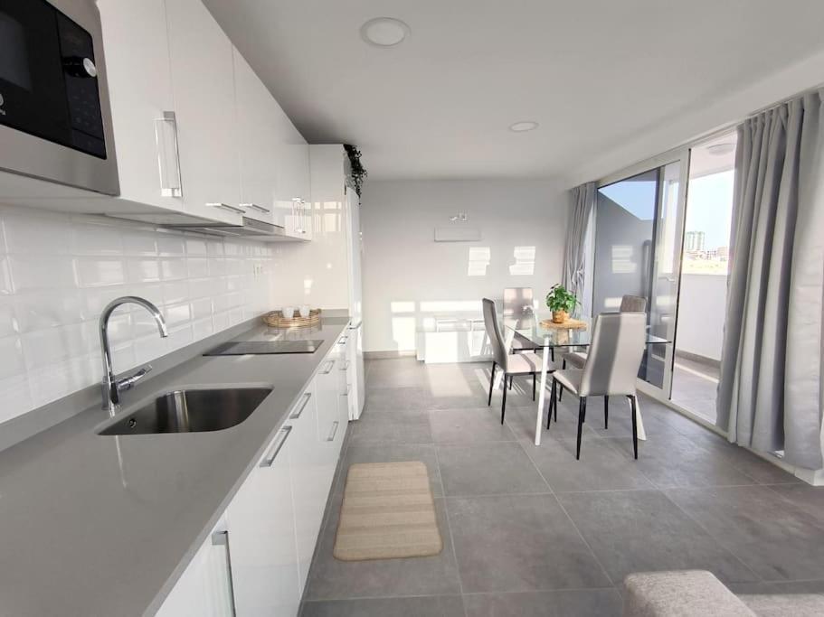 Arrecife Wifi Vistas Al Mar Apartment Екстериор снимка